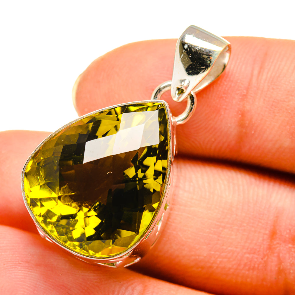 Olive Quartz Pendants handcrafted by Ana Silver Co - PD8202