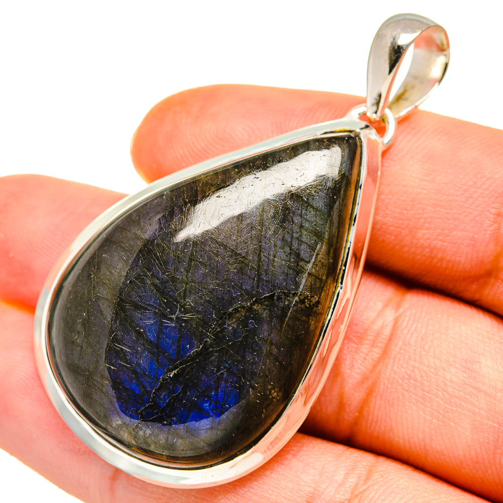 Labradorite Pendants handcrafted by Ana Silver Co - PD8305