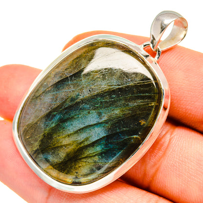 Labradorite Pendants handcrafted by Ana Silver Co - PD8306