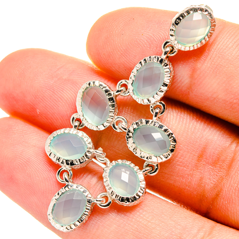Aqua chalcedony oval pendant set in 925 sterling silver with linked stone links