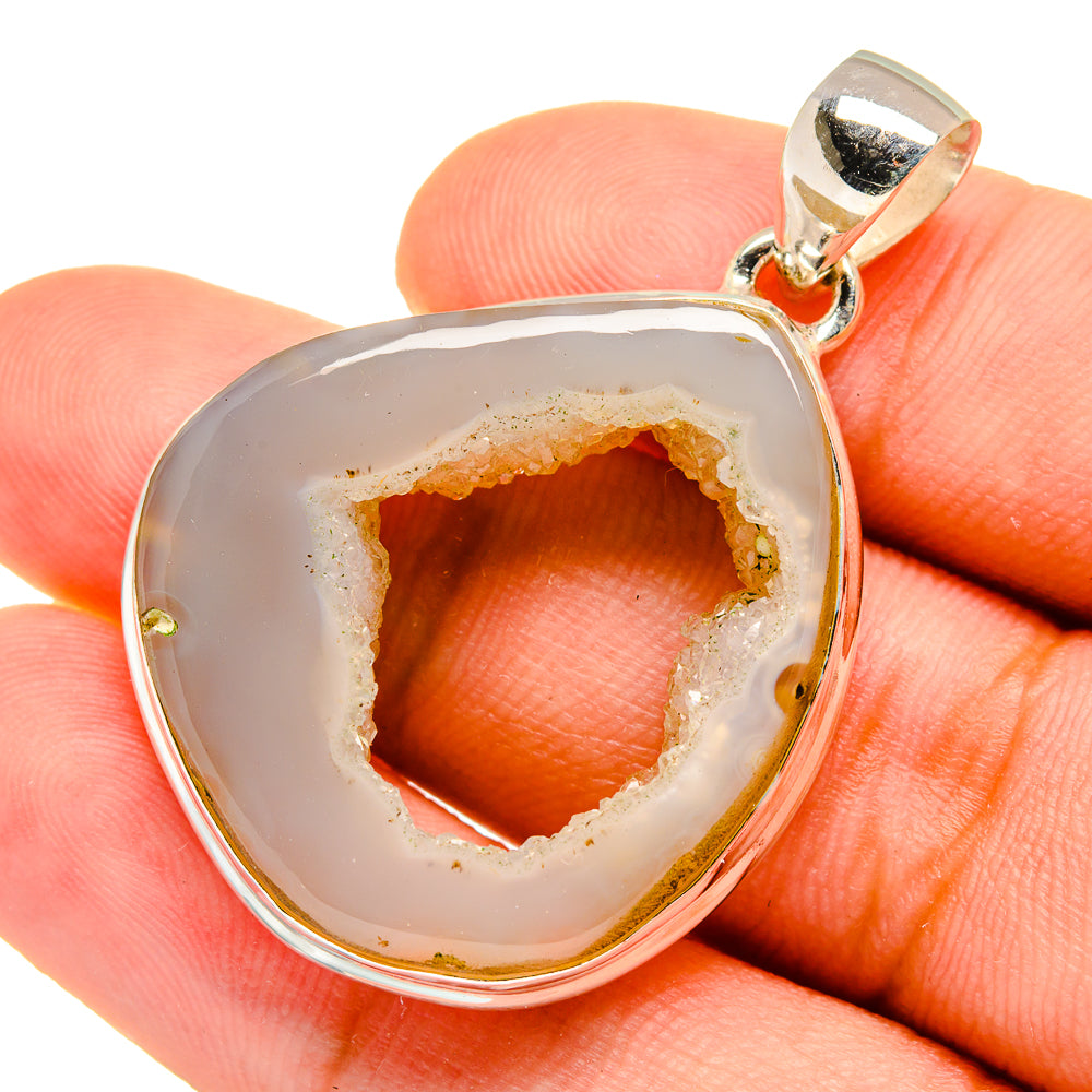 White Geode Slice Pendants handcrafted by Ana Silver Co - PD8763