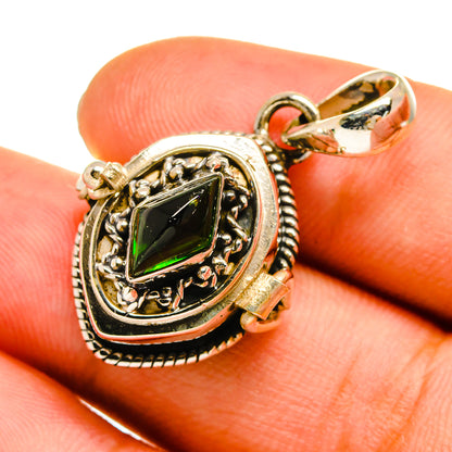 Chrome Diopside Pendants handcrafted by Ana Silver Co - PD9020