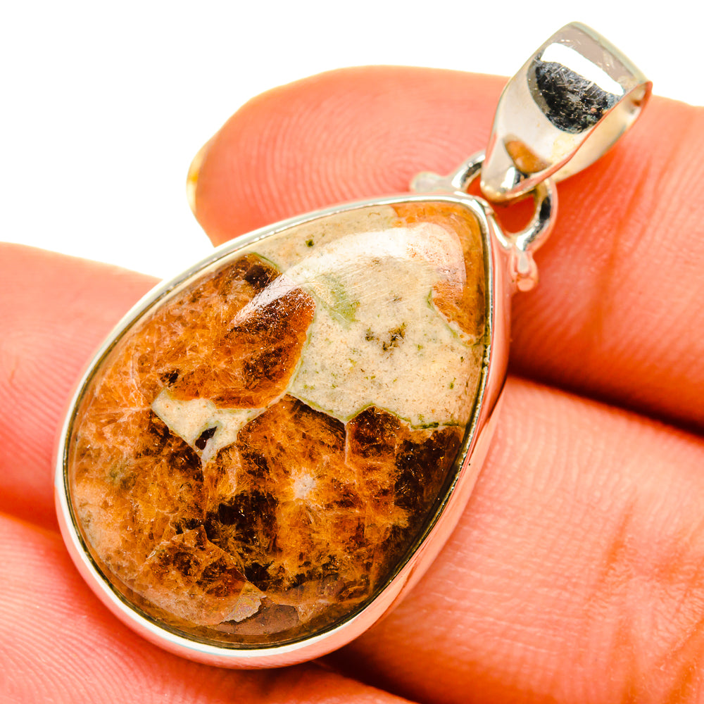 Muscovite Pendants handcrafted by Ana Silver Co - PD9199