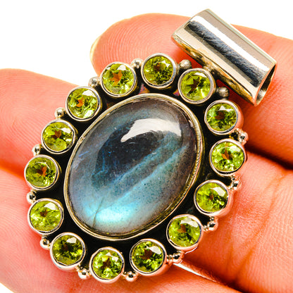 Labradorite Pendants handcrafted by Ana Silver Co - PD9484