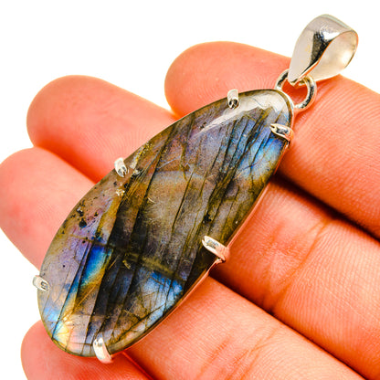 Labradorite Pendants handcrafted by Ana Silver Co - PD9663