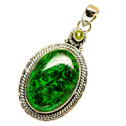 Oval green peridot pendant in 925 sterling silver with loop bail