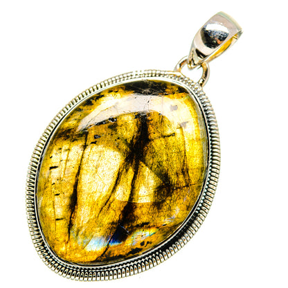 Labradorite Pendants handcrafted by Ana Silver Co - PD12116 - Photo 2