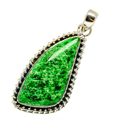 Maw Sit Sit Pendants handcrafted by Ana Silver Co - PD12694