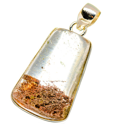 925 sterling silver pendant with rectangular garden quartz cabochon and gold-toned bezel