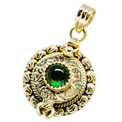 Green aventurine poison pendant in ornate round sterling silver setting