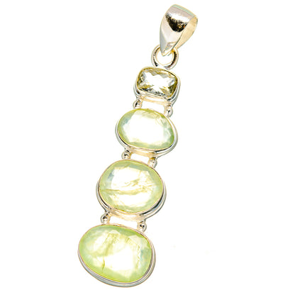 Round green gemstone pendant in 925 silver with four stacked stones and polished bail