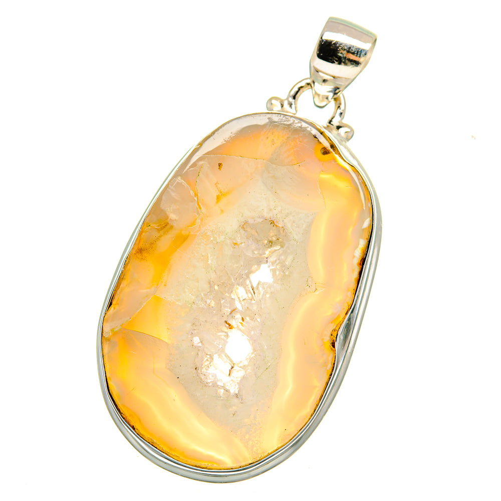 White Geode Slice Pendants handcrafted by Ana Silver Co - PD16459 - Photo 2