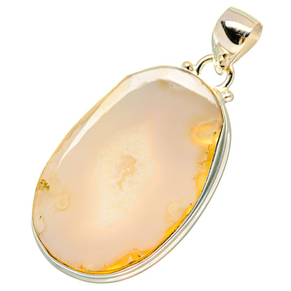 White Geode Slice Pendants handcrafted by Ana Silver Co - PD16882 - Photo 2