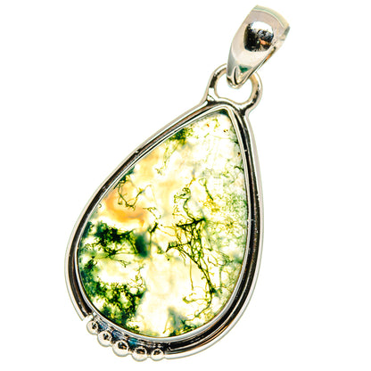 Teardrop moss agate pendant in sterling silver with green-yellow marbled veining