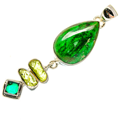 Gaspeite Pendants handcrafted by Ana Silver Co - PD18510