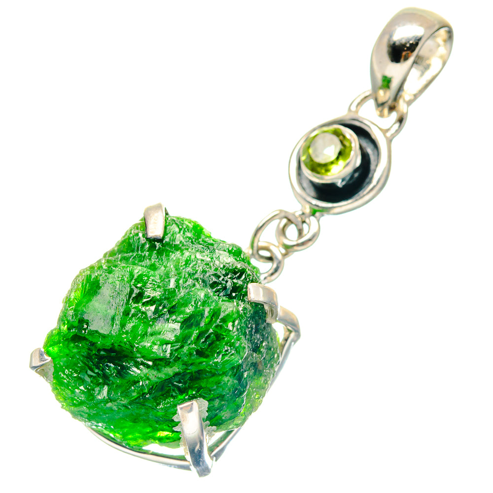 Chrome Diopside Pendants handcrafted by Ana Silver Co - PD18965