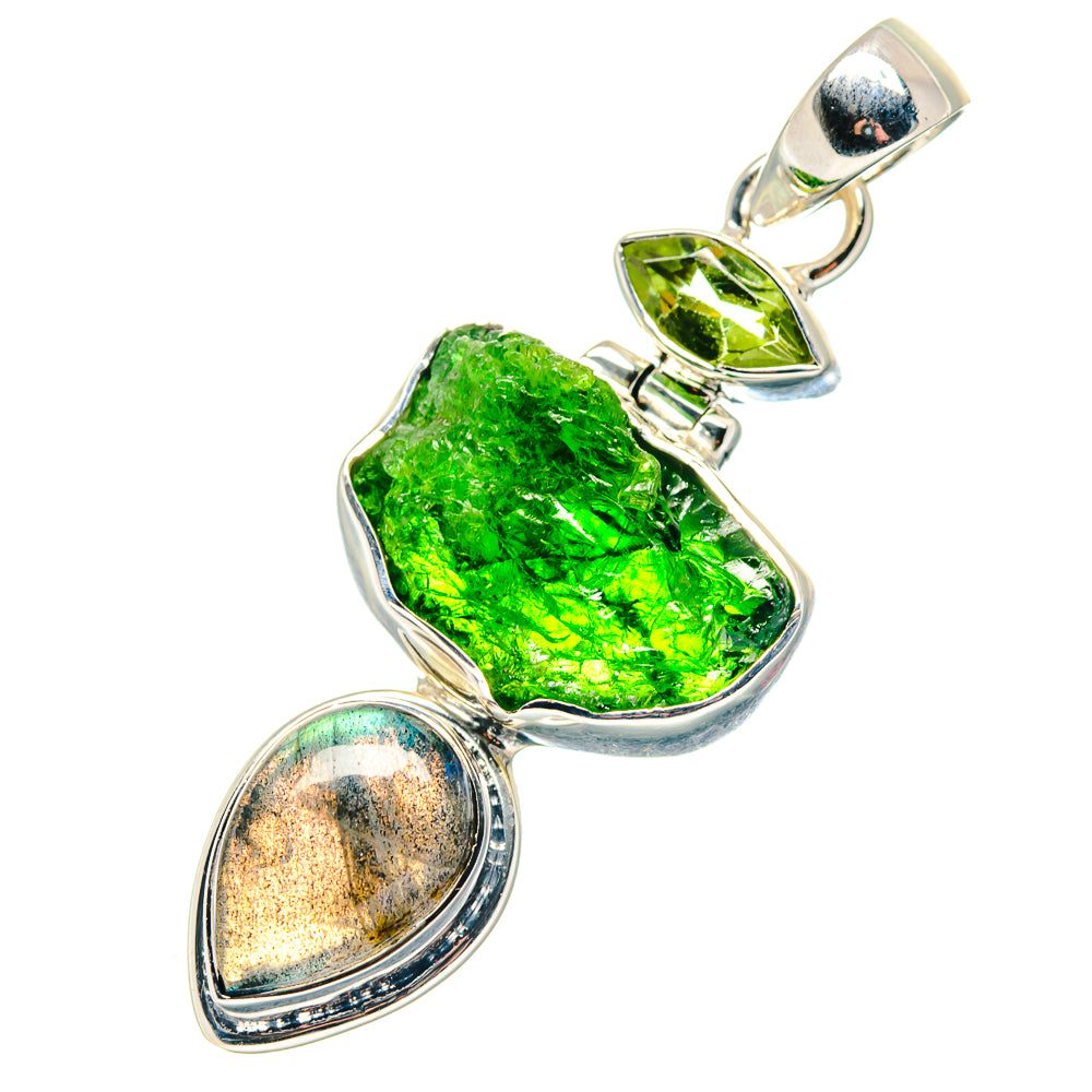 Chrome Diopside Pendants handcrafted by Ana Silver Co - PD19168