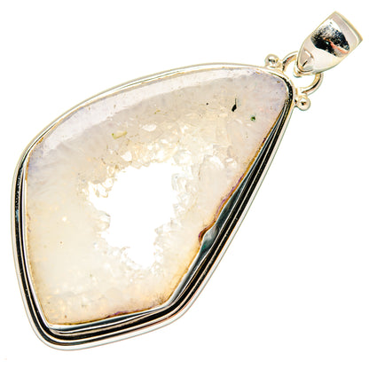 White Geode Slice Pendants handcrafted by Ana Silver Co - PD20301