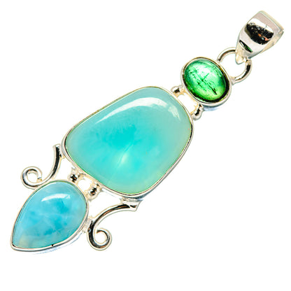 Turquoise oval gemstone pendant in 925 sterling silver with round green accent