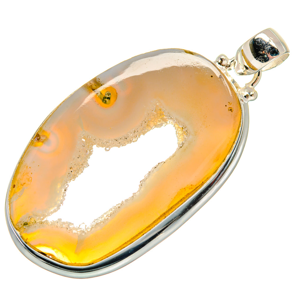 White Geode Slice Pendants handcrafted by Ana Silver Co - PD21206 - Photo 2