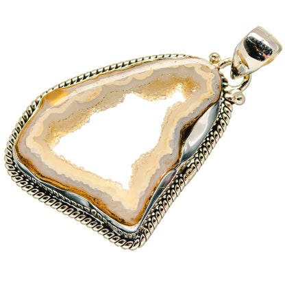 White Geode Slice Pendants handcrafted by Ana Silver Co - PD21207 - Photo 2