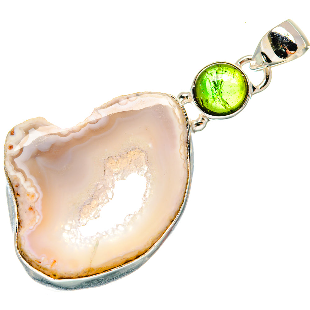 White Geode Slice Pendants handcrafted by Ana Silver Co - PD21953 - Photo 2