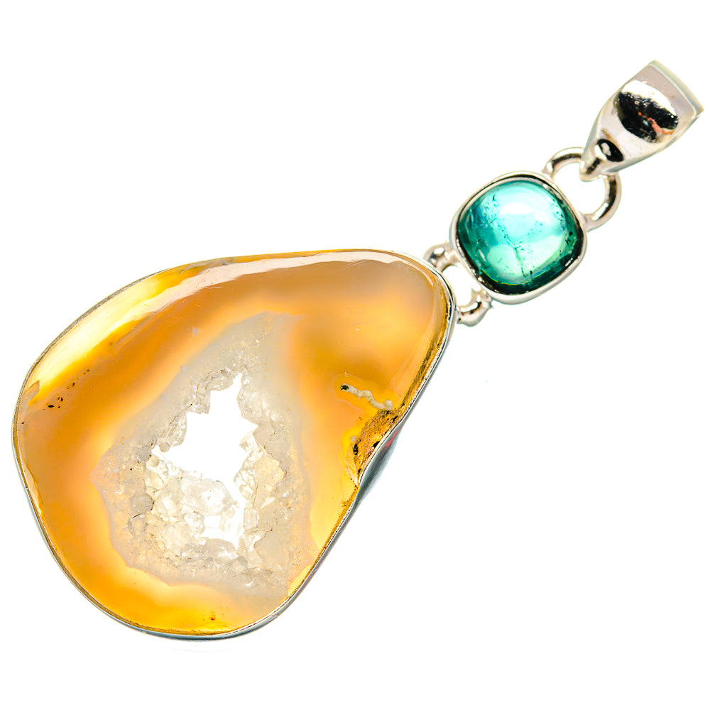 White Geode Slice Pendants handcrafted by Ana Silver Co - PD22431 - Photo 2