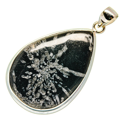 Chrysanthemum Stone Pendants handcrafted by Ana Silver Co - PD22462 - Photo 2