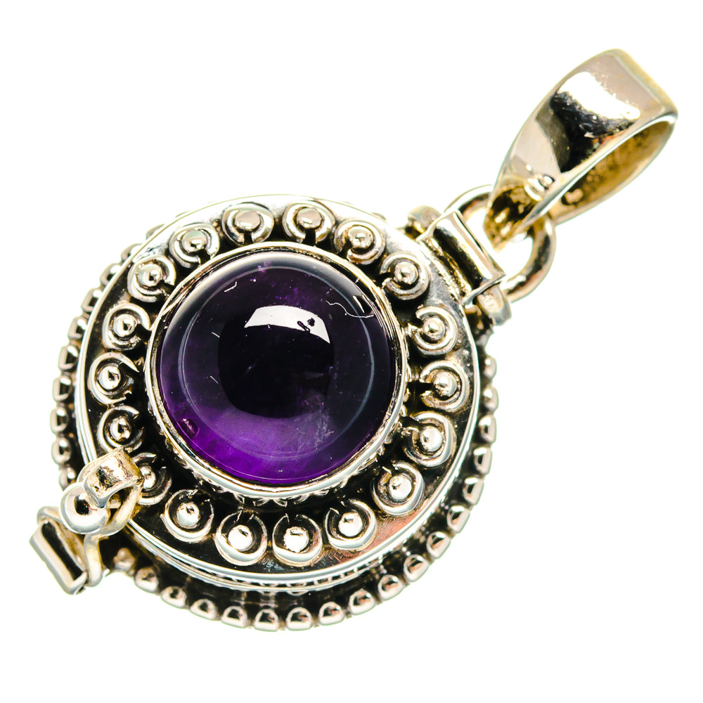 Round purple amethyst pendant in 925 sterling silver with detailed spiral border