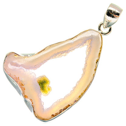 White Geode Slice Pendants handcrafted by Ana Silver Co - PD22561 - Photo 2