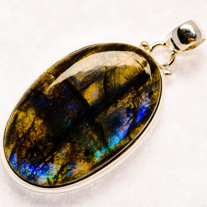 Labradorite Pendants handcrafted by Ana Silver Co - PD22616 - Photo 2