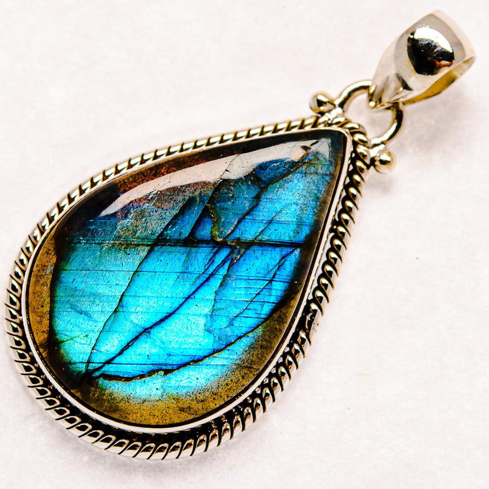 Labradorite Pendants handcrafted by Ana Silver Co - PD22741 - Photo 2
