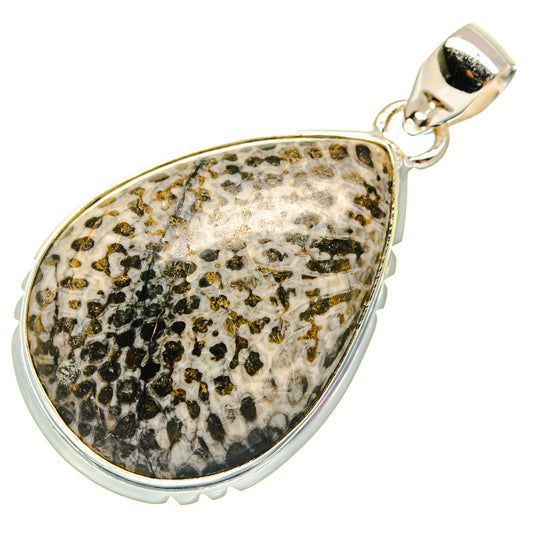 Stingray Coral Pendants handcrafted by Ana Silver Co - PD22758 - Photo 2