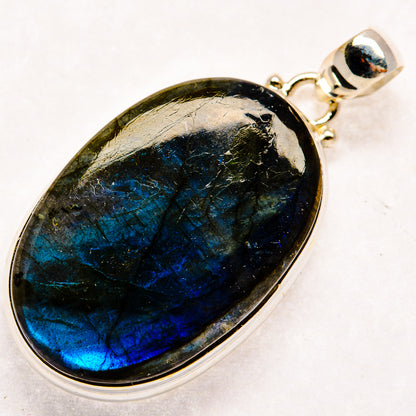 Labradorite Pendants handcrafted by Ana Silver Co - PD22896 - Photo 2