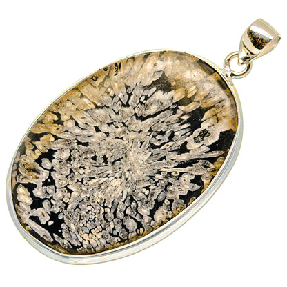 Chrysanthemum Stone Pendants handcrafted by Ana Silver Co - PD22956 - Photo 2