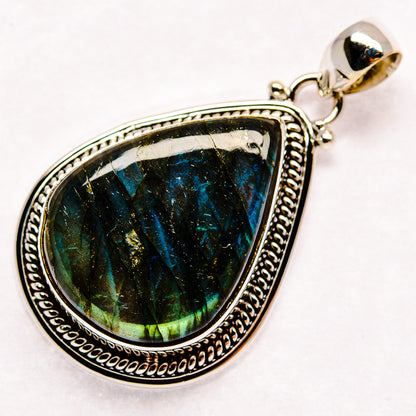 Labradorite Pendants handcrafted by Ana Silver Co - PD23039 - Photo 2