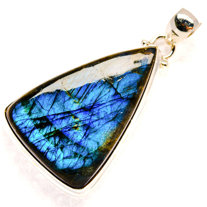Labradorite Pendants handcrafted by Ana Silver Co - PD23451 - Photo 2