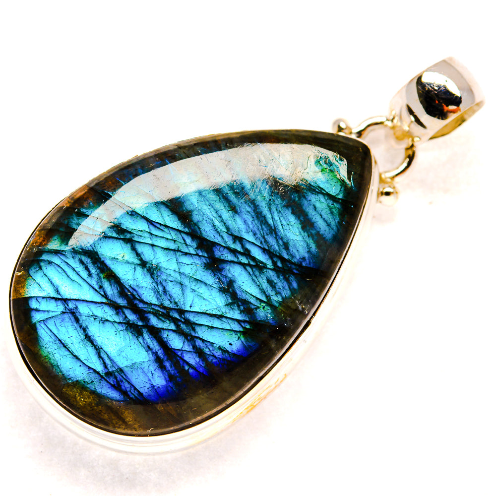 Labradorite Pendants handcrafted by Ana Silver Co - PD23456 - Photo 2
