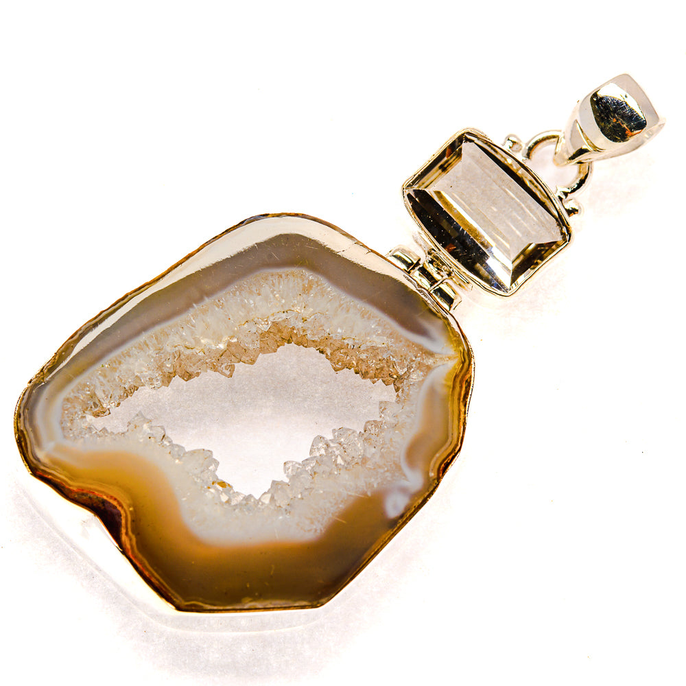 White Geode Slice Pendants handcrafted by Ana Silver Co - PD23462 - Photo 2