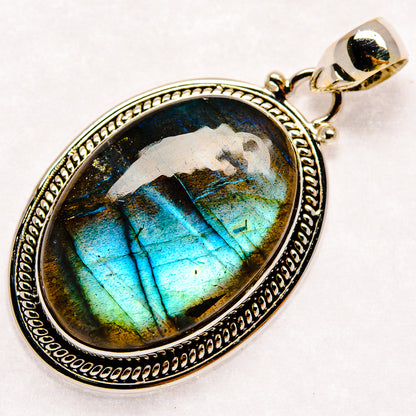 Labradorite Pendants handcrafted by Ana Silver Co - PD23568 - Photo 2