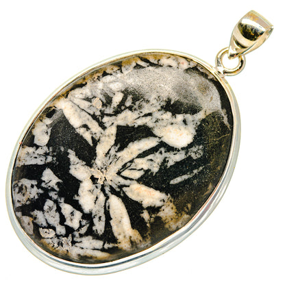 Chrysanthemum Stone Pendants handcrafted by Ana Silver Co - PD23592 - Photo 2