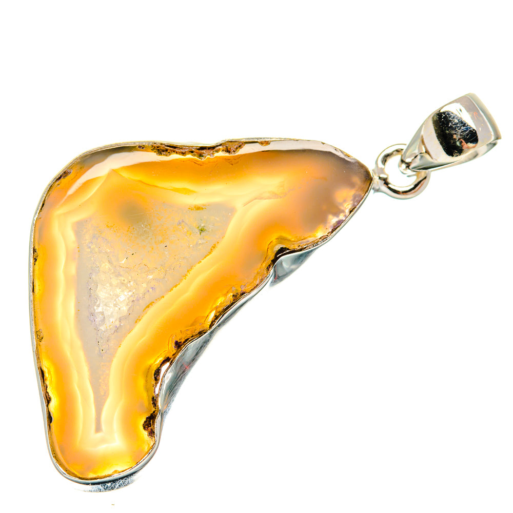 White Geode Slice Pendants handcrafted by Ana Silver Co - PD23801 - Photo 2