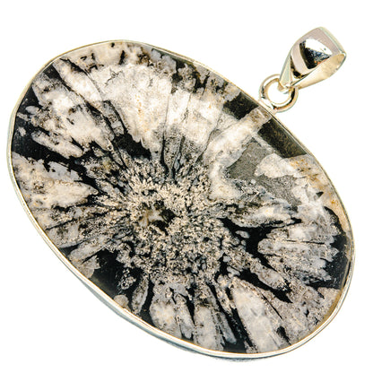 Chrysanthemum Stone Pendants handcrafted by Ana Silver Co - PD23831 - Photo 2
