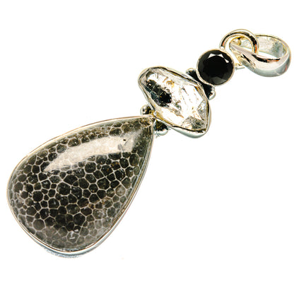 Stingray Coral Pendants handcrafted by Ana Silver Co - PD24621 - Photo 2