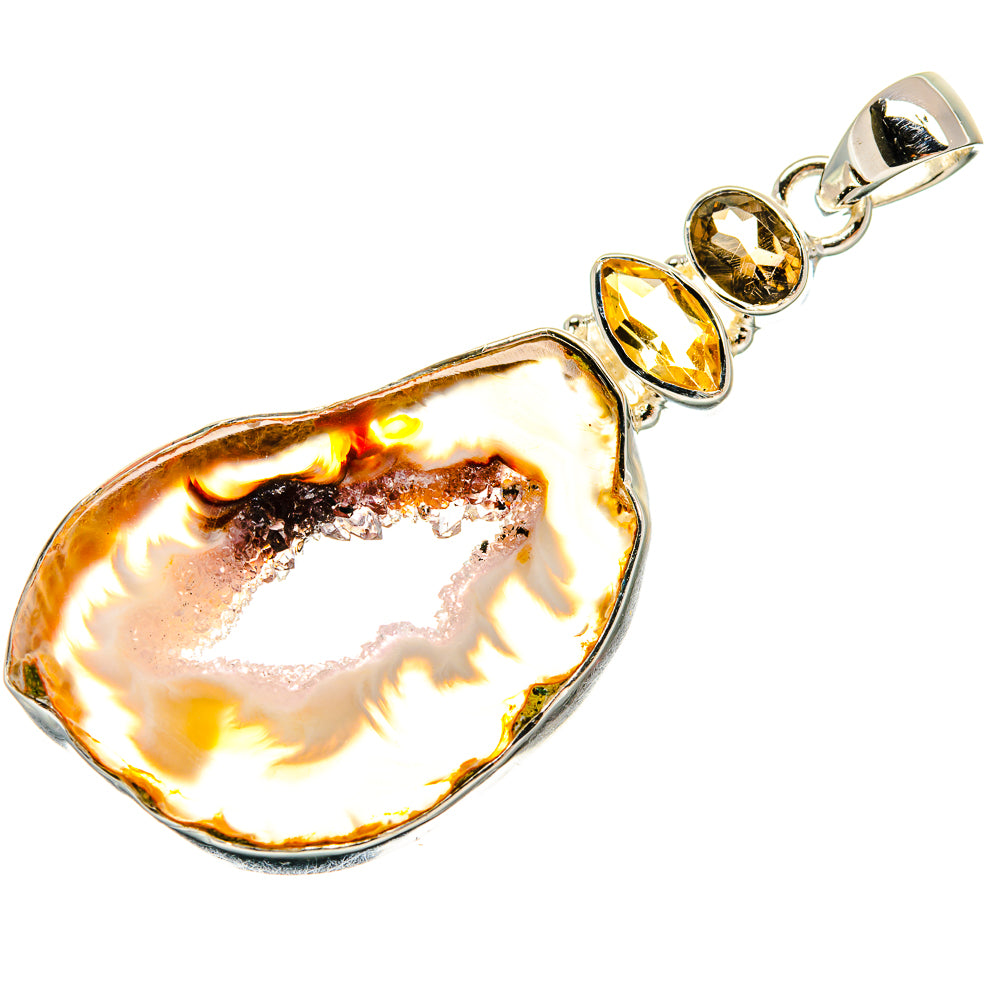 Occo Geode Pendants handcrafted by Ana Silver Co - PD24661 - Photo 2