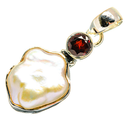 Mother Of Pearl Pendants handcrafted by Ana Silver Co - PD24742 - Photo 2
