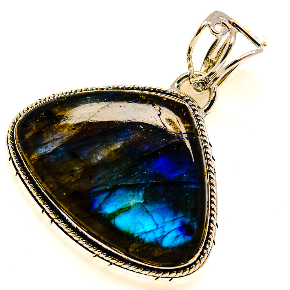 Labradorite Pendants handcrafted by Ana Silver Co - PD24796 - Photo 2