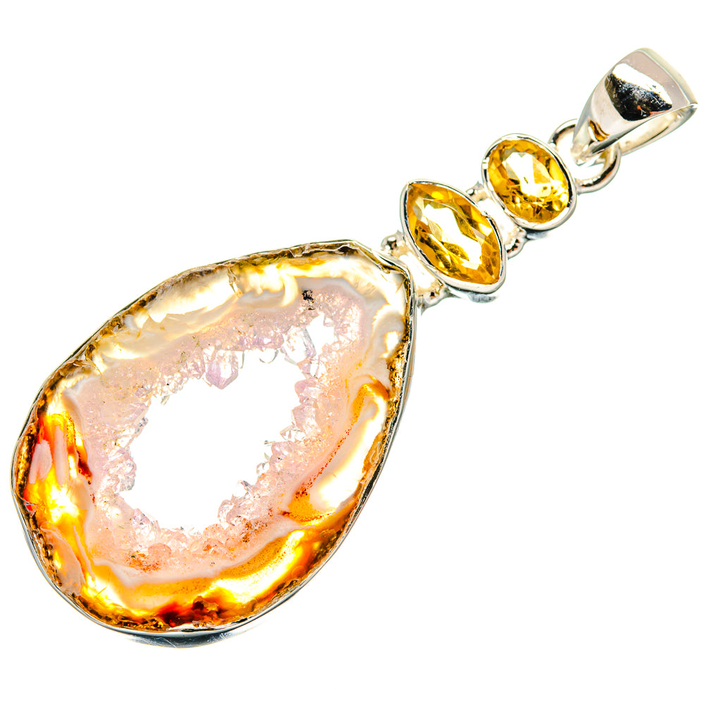 Occo Geode Pendants handcrafted by Ana Silver Co - PD25159 - Photo 2