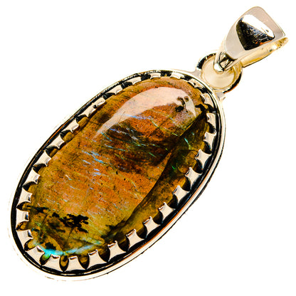 Labradorite Pendants handcrafted by Ana Silver Co - PD25380 - Photo 2