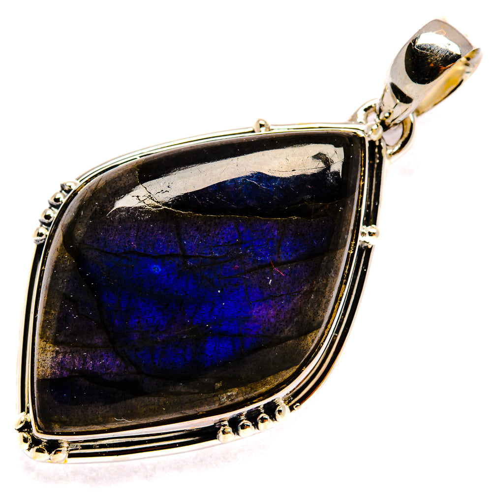 Labradorite Pendants handcrafted by Ana Silver Co - PD25520 - Photo 2
